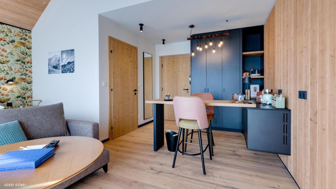 Hideaway Hotel Montestyria Chalets & Suiten 玛利亚采尔 外观 照片